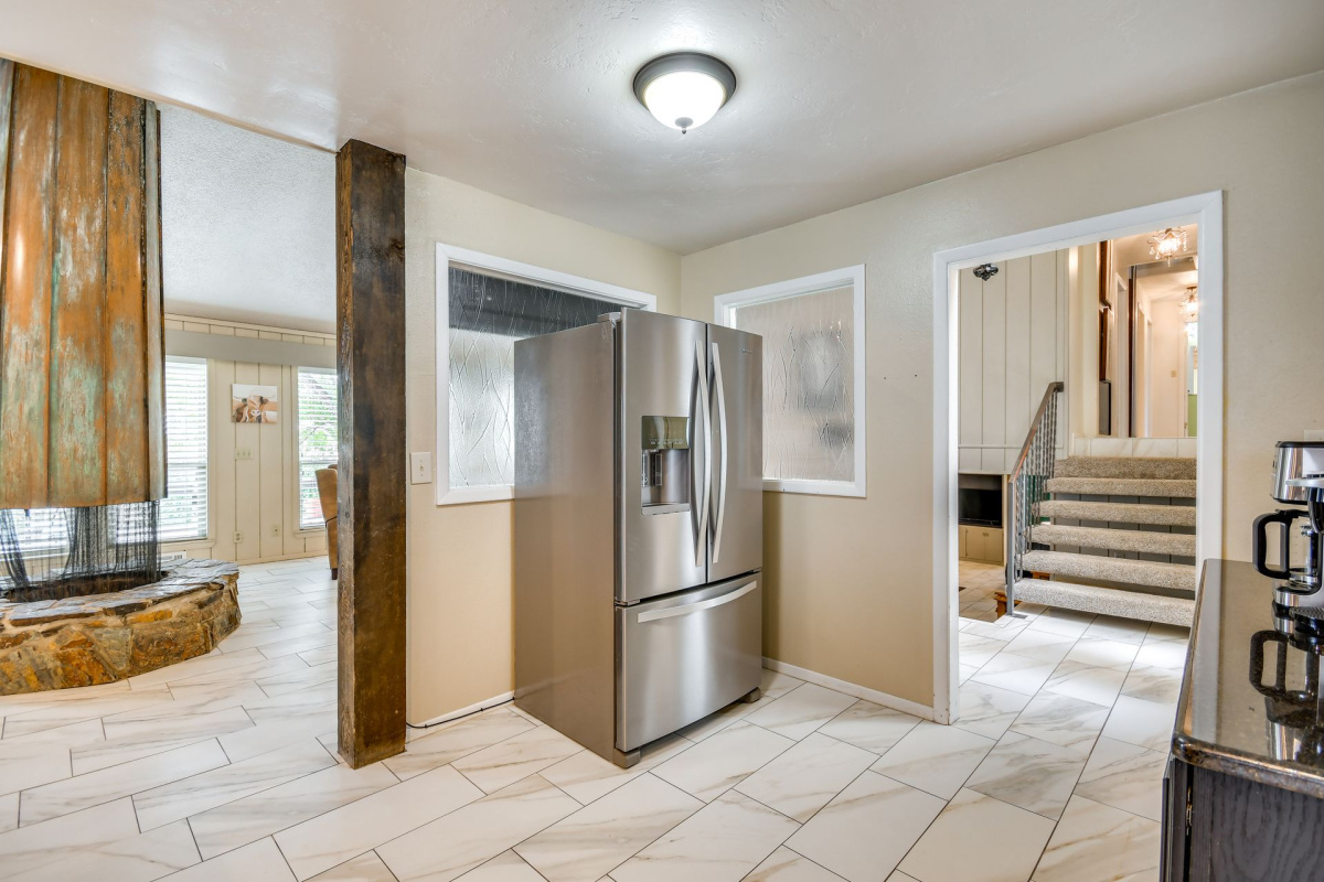 1512 Yucca Dr, Dalhart, Texas 79022, 4 Bedrooms Bedrooms, ,3 BathroomsBathrooms,Single Family Home,Active Listings,Yucca Dr,1208