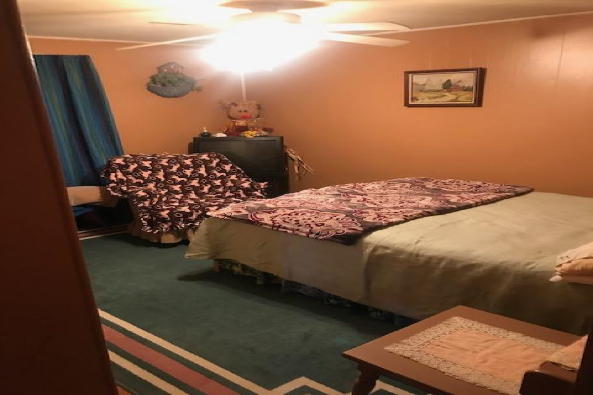 801 Redwood Ave, Adrian, Texas 79001, 3 Bedrooms Bedrooms, ,1.75 BathroomsBathrooms,Single Family Home,Sold Listings,Redwood Ave,1035