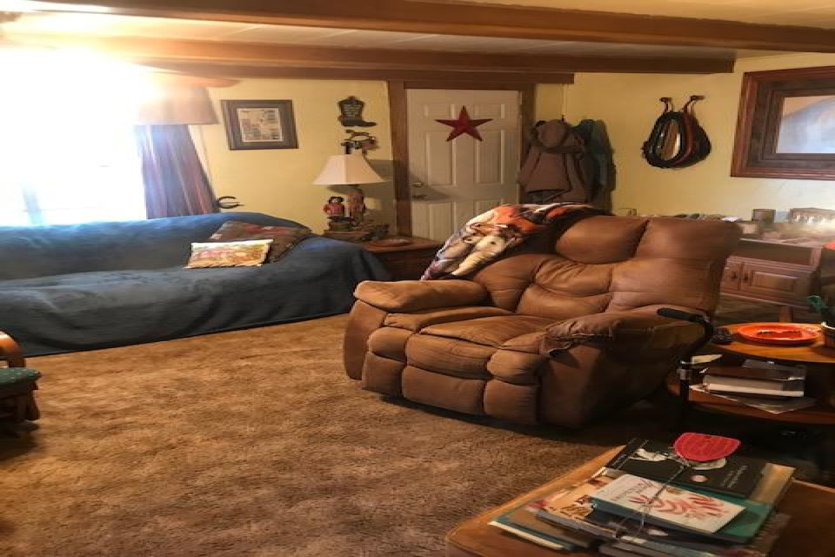 801 Redwood Ave, Adrian, Texas 79001, 3 Bedrooms Bedrooms, ,1.75 BathroomsBathrooms,Single Family Home,Sold Listings,Redwood Ave,1035