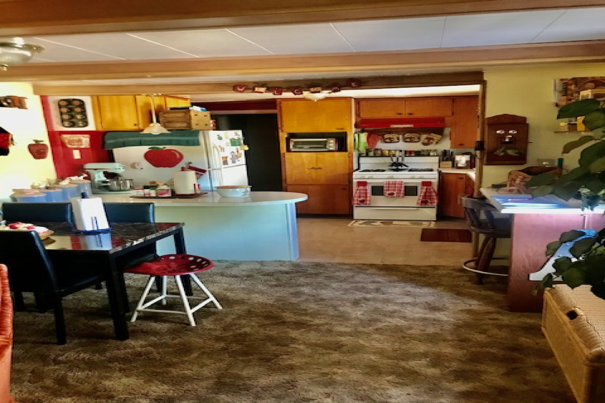 801 Redwood Ave, Adrian, Texas 79001, 3 Bedrooms Bedrooms, ,1.75 BathroomsBathrooms,Single Family Home,Sold Listings,Redwood Ave,1035
