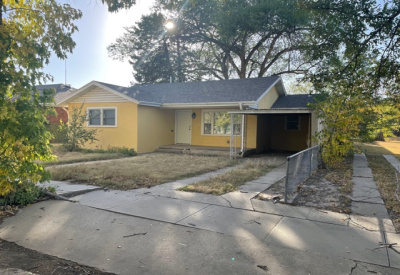 1118 Elm, Dalhart, Texas 79022, 3 Bedrooms Bedrooms, ,2 BathroomsBathrooms,Single Family Home,Rental Listings,Elm,1054