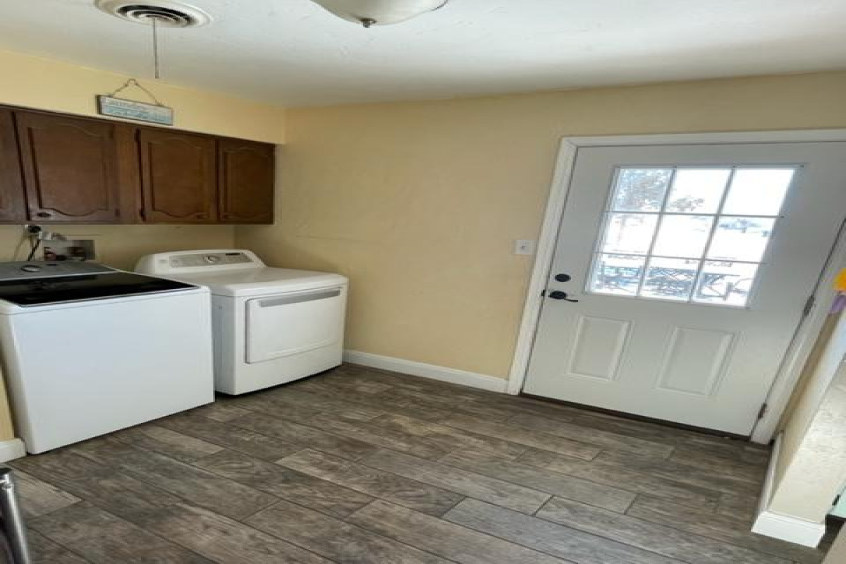 3020 Canyon Trail, Dalhart, Texas 79022, 3 Bedrooms Bedrooms, ,1.75 BathroomsBathrooms,Single Family Home,Sold Listings,Canyon Trail,1056