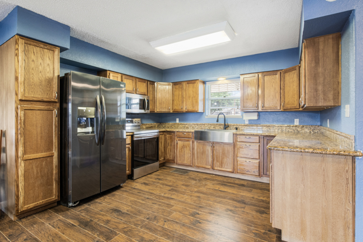 1602 Oak Ave, Dalhart, Texas 79022, 4 Bedrooms Bedrooms, ,2 BathroomsBathrooms,Single Family Home,Sold Listings,Oak Ave,1059