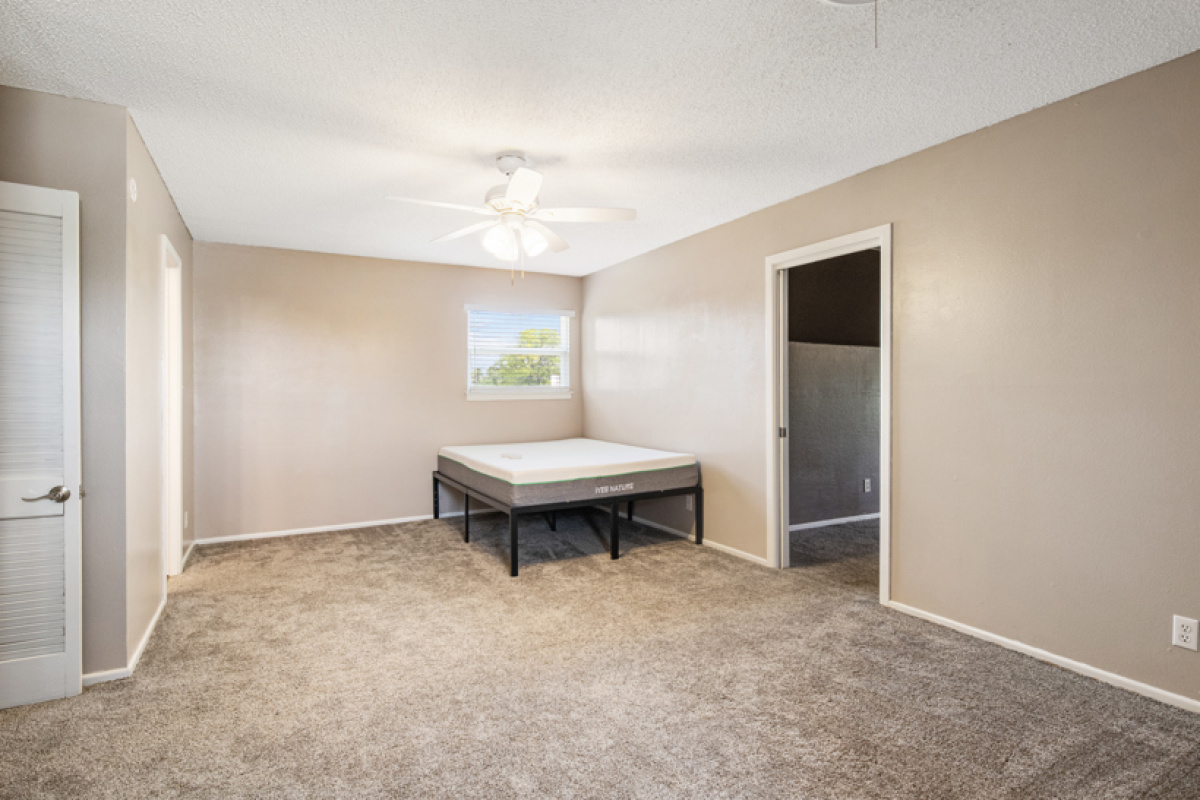 1602 Oak Ave, Dalhart, Texas 79022, 4 Bedrooms Bedrooms, ,2 BathroomsBathrooms,Single Family Home,Sold Listings,Oak Ave,1059