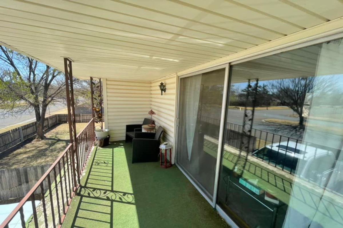 1320 Elm, Dalhart, Texas 79022, 3 Bedrooms Bedrooms, ,2 BathroomsBathrooms,Single Family Home,Sold Listings,Elm,1060