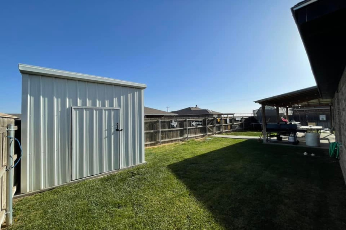 1812 Wagon Trial Road, Dalhart, Texas 79022, 3 Bedrooms Bedrooms, ,2 BathroomsBathrooms,Single Family Home,Active Listings,Wagon Trial Road,1061