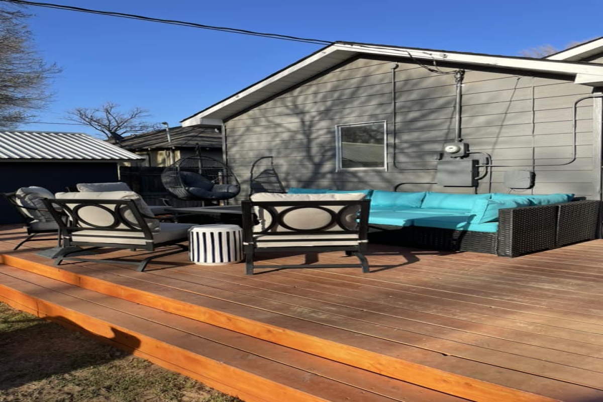 1220 Oak Ave, Dalhart, Texas 79022, 2 Bedrooms Bedrooms, ,1 BathroomBathrooms,Single Family Home,Sold Listings,Oak Ave,1082
